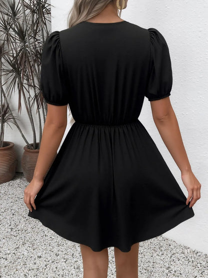 MW | Tie Front Puffärmel Minikleid