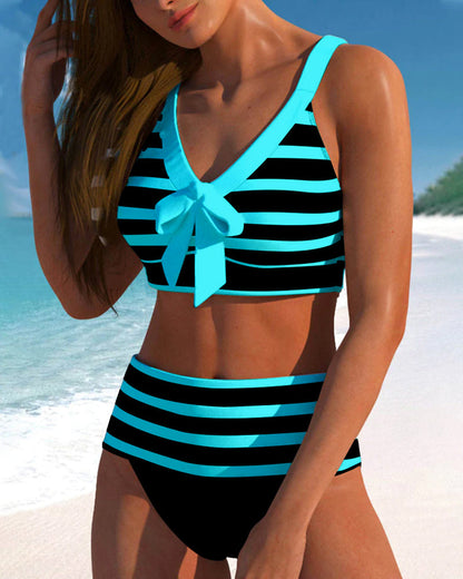 MW | Eleganter bunter Sommerbikini