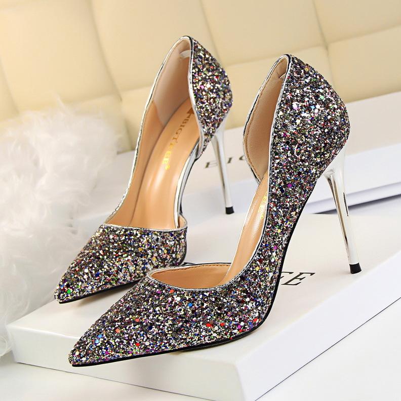 MW | Elegante glitzernde Stiletto-Absätze