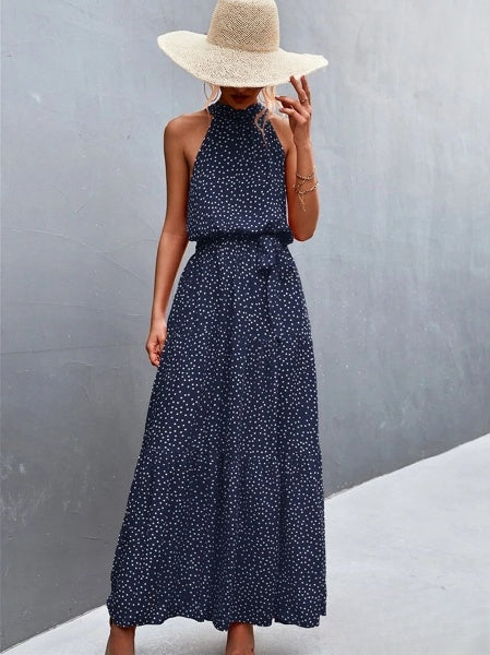 MW | Meistverkauftes Jumpsuit-Kleid mit Trägern und Neckholder mit gewelltem Punktedruck